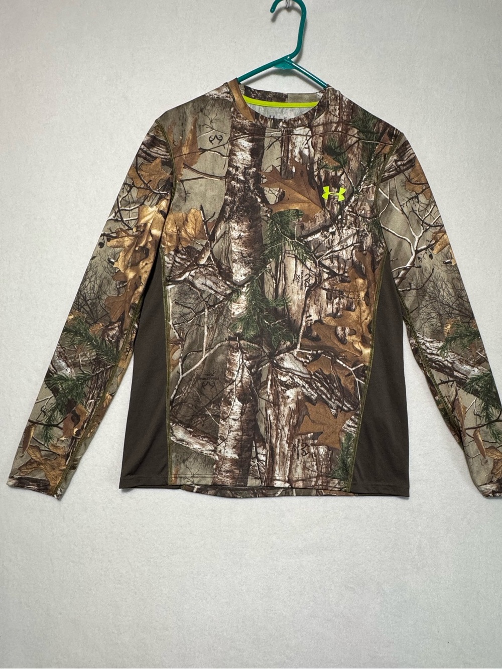 Under Armour Scent Control Realtree Camo Long Sleeve Hunting Shirt Men Sz M